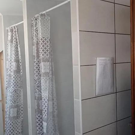 Pensjonat Forras Vendeghaz & Kavezo Nyírbátor